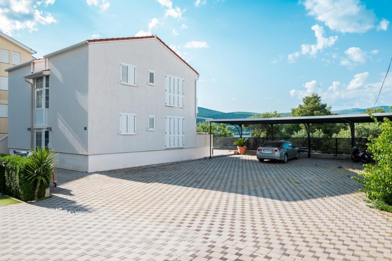 Vdl Apartments Trogir Exterior foto