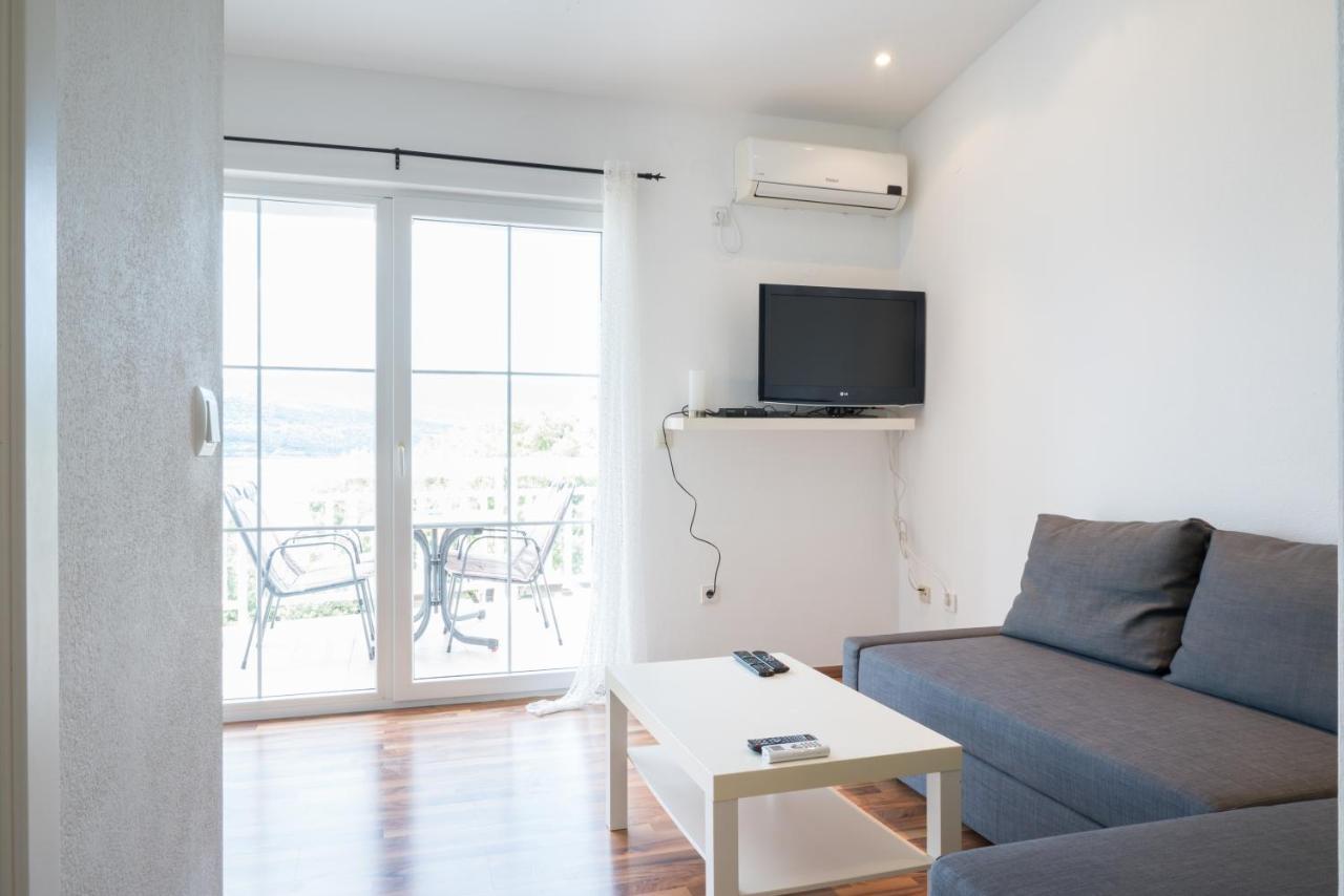 Vdl Apartments Trogir Exterior foto