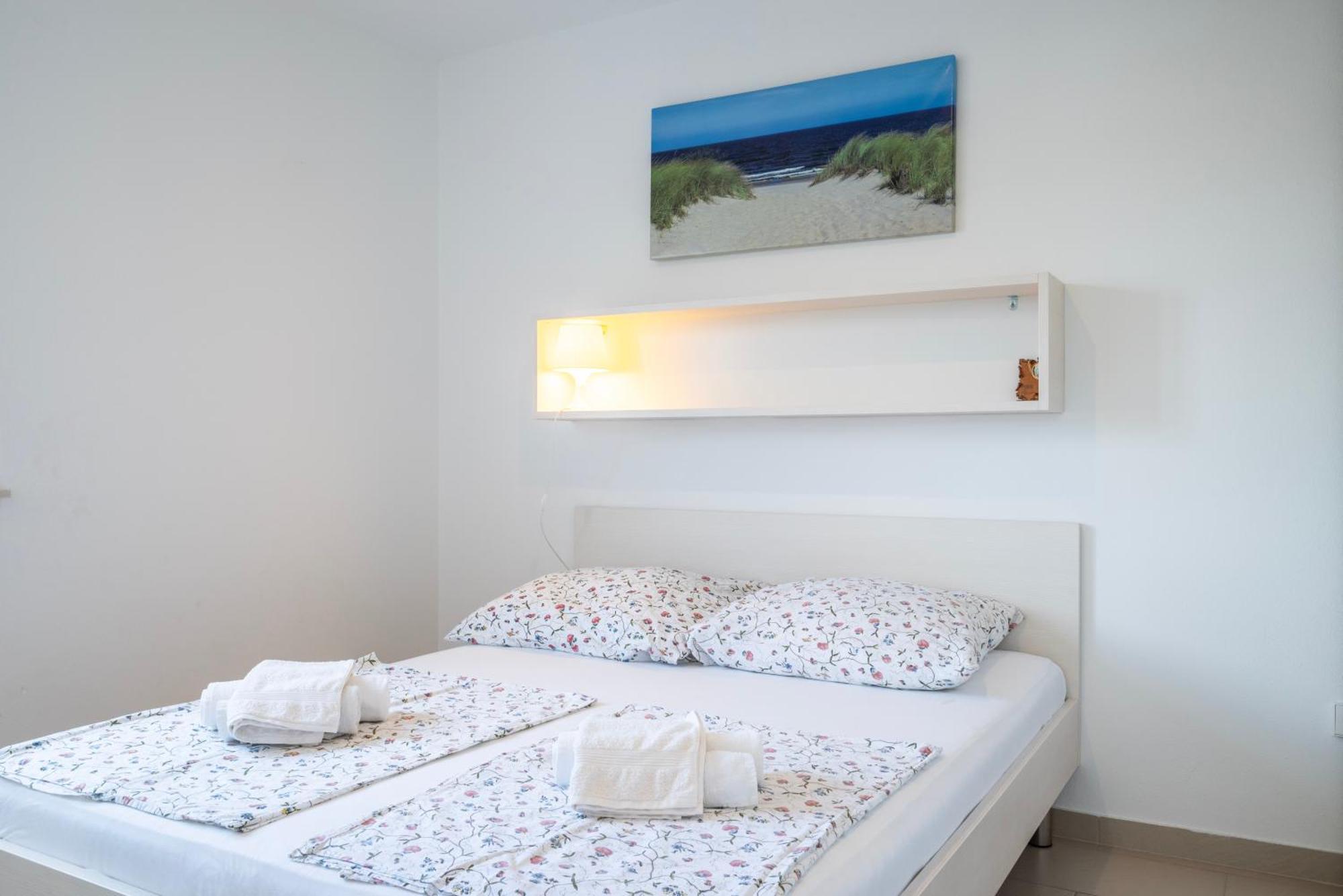 Vdl Apartments Trogir Exterior foto